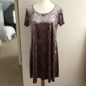 Socialite Velvet Dress